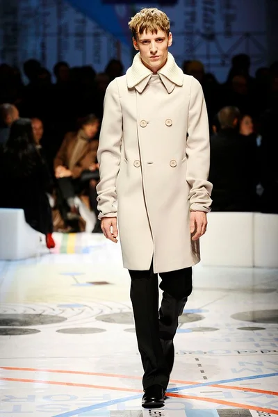 Look 45